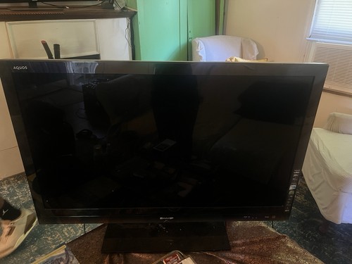 Sharp aquos lcd - flat, screen