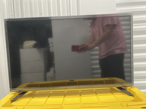 Sharp lcd color tv - 32”,