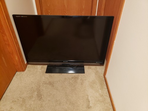 Aquos sharp quattron - sharp, tv